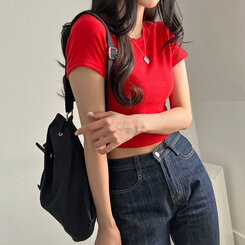 半袖Tシャツ ベーシックスリムクロップTシャツ7色 RED