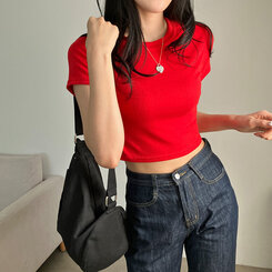 半袖Tシャツ ベーシックスリムクロップTシャツ7色 RED