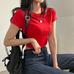 半袖Tシャツ ベーシックスリムクロップTシャツ7色 RED
