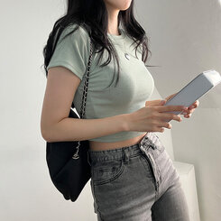 半袖Tシャツ ベーシックスリムクロップTシャツ7色 KHAKI