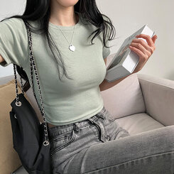 半袖Tシャツ ベーシックスリムクロップTシャツ7色 KHAKI