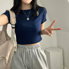 半袖Tシャツ ベーシックスリムクロップTシャツ7色 NAVY