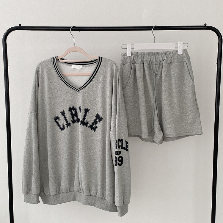 [SET]配色Vネックレタリングトレーナー ショートパンツ