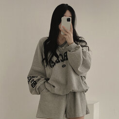 [SET]配色Vネックレタリングトレーナー ショートパンツ グレー