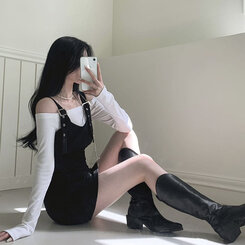 [SET]バックルハートミニワンピース オフショルダー長袖Tシャツ BLACK