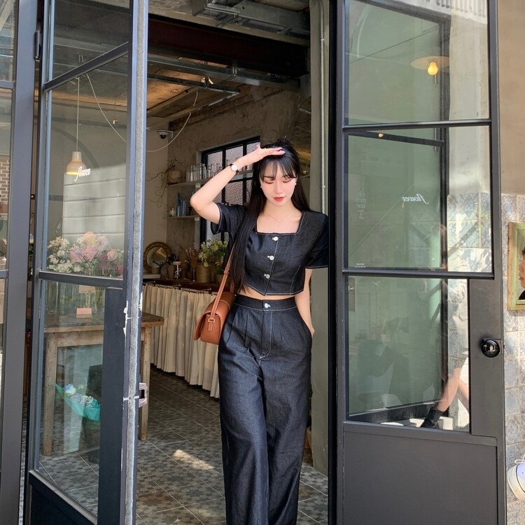 SET]スクエアクロップTシャツ ステッチワイドパンツ｜ツーピース｜韓国