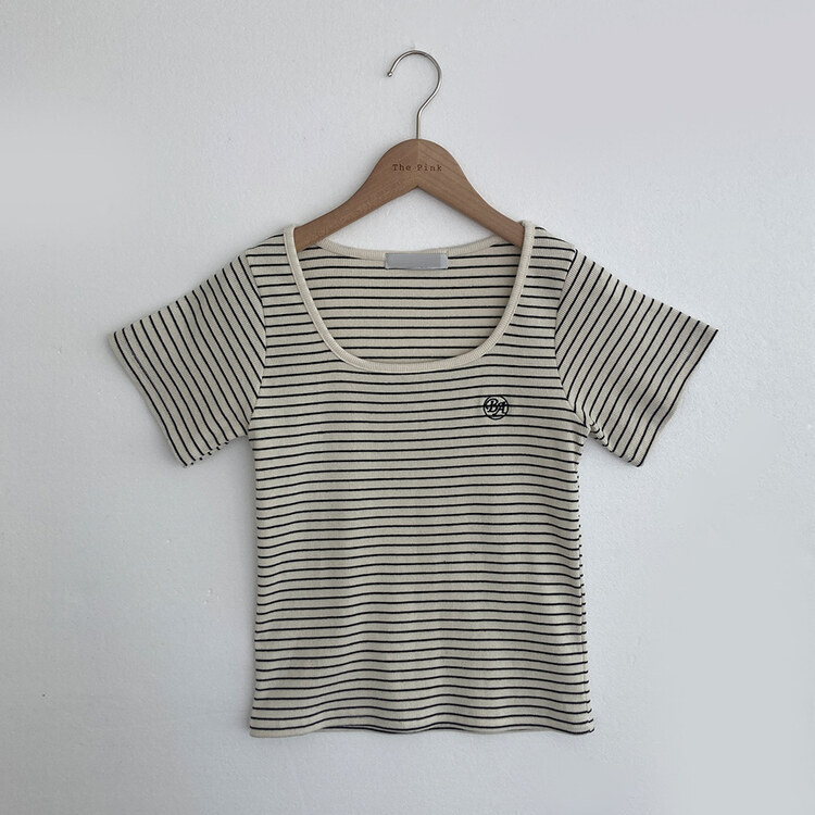 BA刺繍ラウンドネックストライプリブTシャツ