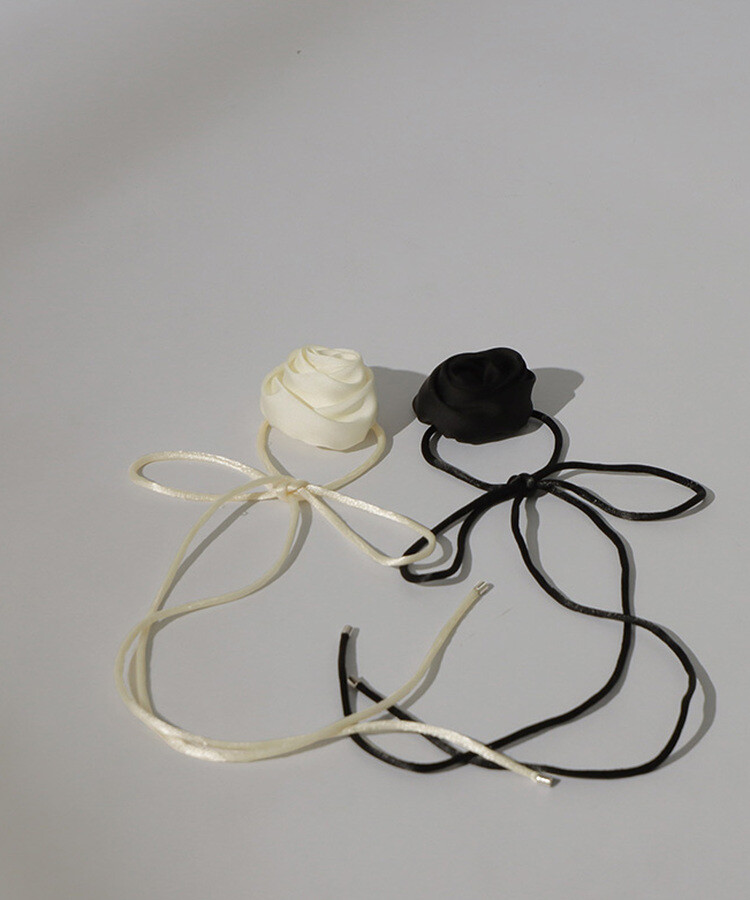 フラワーチョーカー