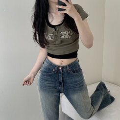 [최저가!*ㅡ*]y2k 빈티지 버튼 단추 골지 레터링 크롭티4color 카키