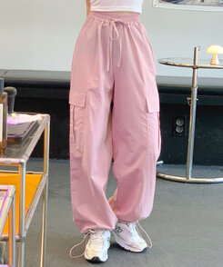 カーゴジョガーストリングワイドロングパンツ ピンク