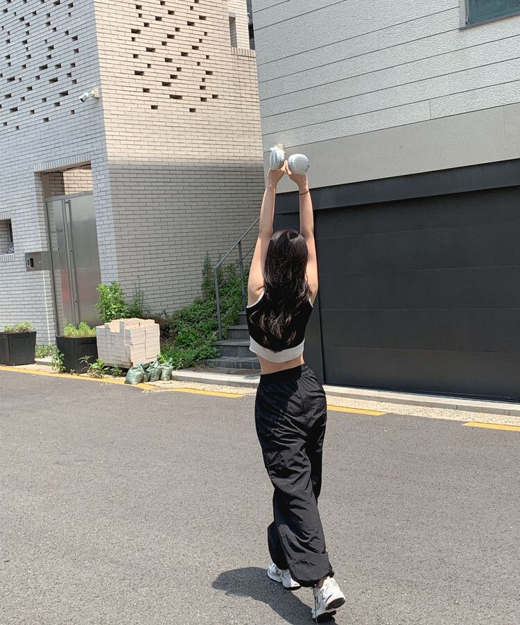 カーゴジョガーストリングワイドロングパンツ ブラック