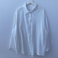 ルーズフィットシャツブラウス