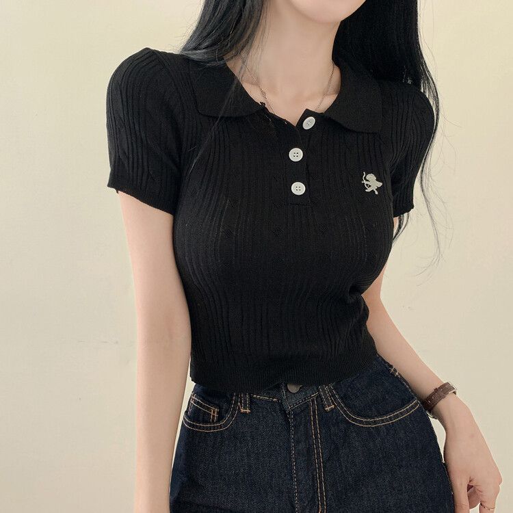 キューピッド刺繍ケーブルカラー半袖クロップニット BLACK