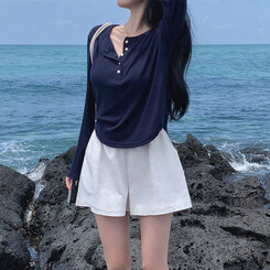 長袖Tシャツ ルーズフィットリブボタンラウンド長袖Tシャツ ネイビー