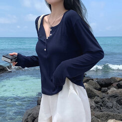 長袖Tシャツ ルーズフィットリブボタンラウンド長袖Tシャツ ネイビー