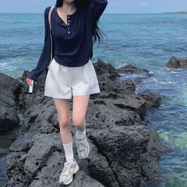 ルーズフィットリブボタンラウンド長袖Tシャツ ネイビー