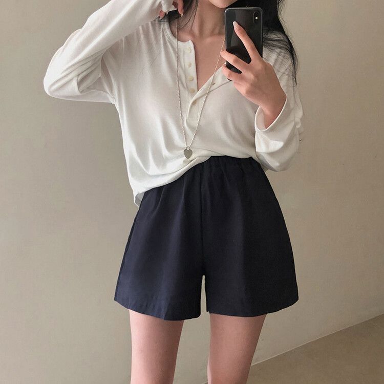 ルーズフィットリブボタンラウンド長袖Tシャツ ホワイト