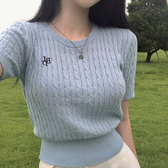 ニット 刺繍ケーブルラウンド半袖ニット6色 スカイブルー