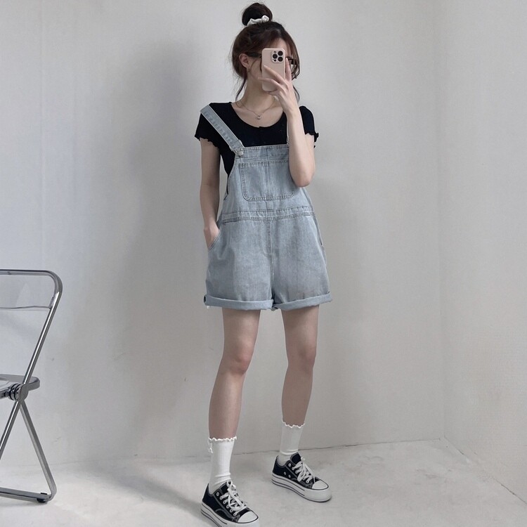 【難あり】d.i.a.ダイヤ ショートパンツ26インチ フェザー 刺繍あり d.i.a.ダイヤ ショートパンツ26インチ フェザー 刺繍あり d.i.a.
