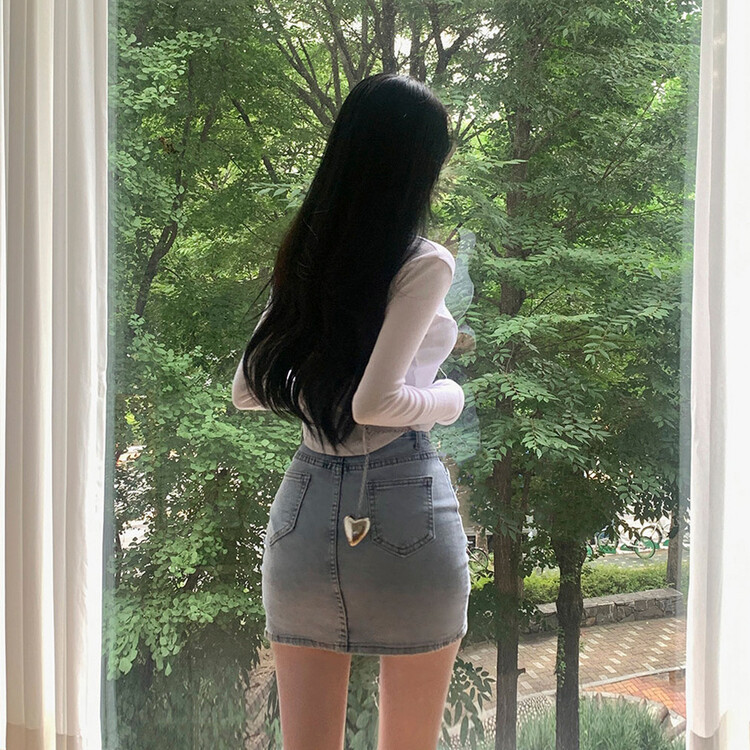 ミニスカート スリットストレッチデニムミニスカート(裏パンツ付き) LIGHT DENIM