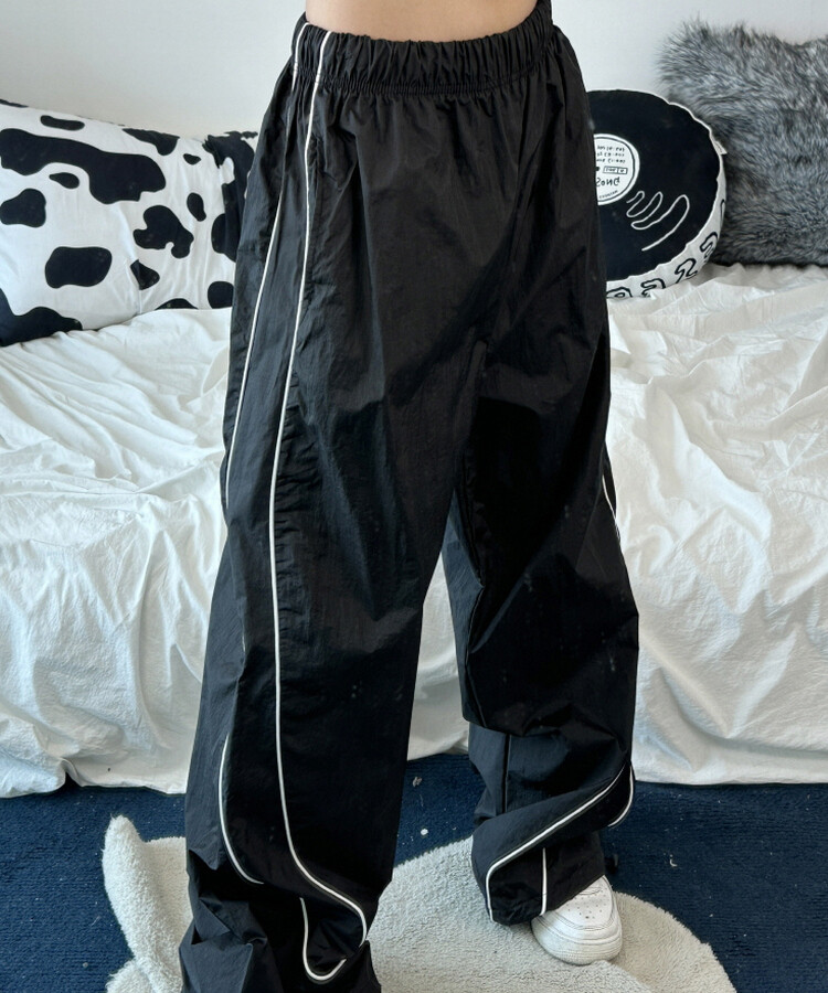 999HUMANITY DIVISION TROUSER ナイロンパンツ 韓国系 999HUMANITY DIVISION TROUSER ナイロンパンツ 韓国系 - メルカリ