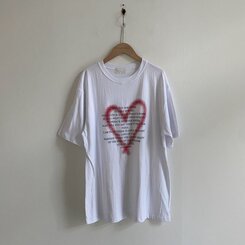 オーバーフィットレタリングTシャツ