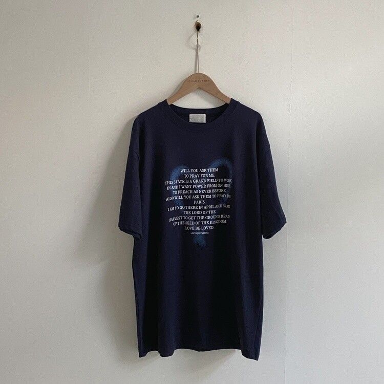 オーバーフィットレタリングTシャツ