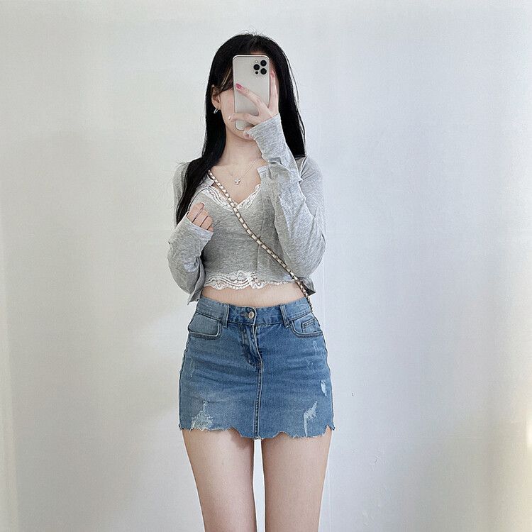 【正規品】【希少】 d.i.a. 背中ガン開きチャーム付きキャミトップス 正規品】【希少】 d.i.a. 背中ガン開きチャーム付きキャミ