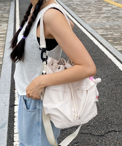 バッグ 2WAYナイロンポケットショルダークロスバッグ IVORY
