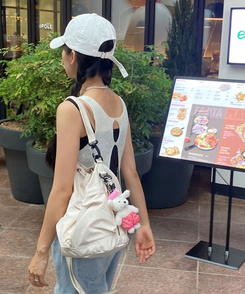 バッグ 2WAYナイロンポケットショルダークロスバッグ IVORY