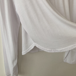 スリーボタンルーズフィット長袖Tシャツ