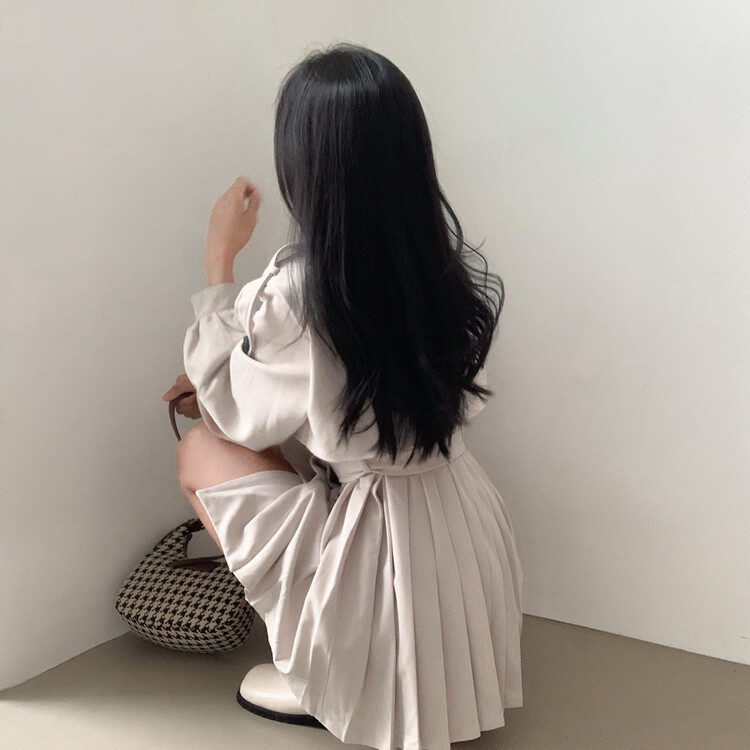 プリーツトレンチコート風ミニワンピース BEIGE
