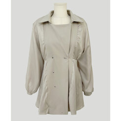 プリーツトレンチコート風ミニワンピース