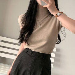 ニット ハーフネックパフ半袖ニット LIGHT BEIGE