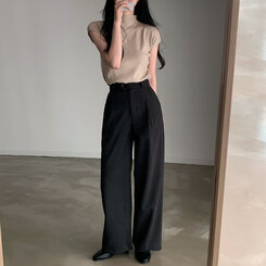 ニット ハーフネックパフ半袖ニット LIGHT BEIGE