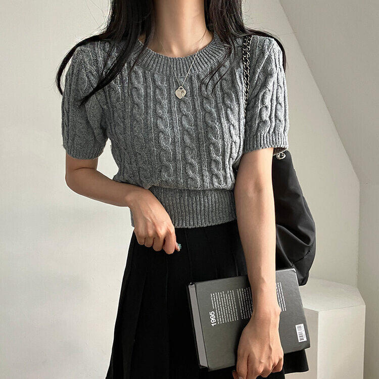 벤티 울 케이블 라운드 반팔 니트 그레이