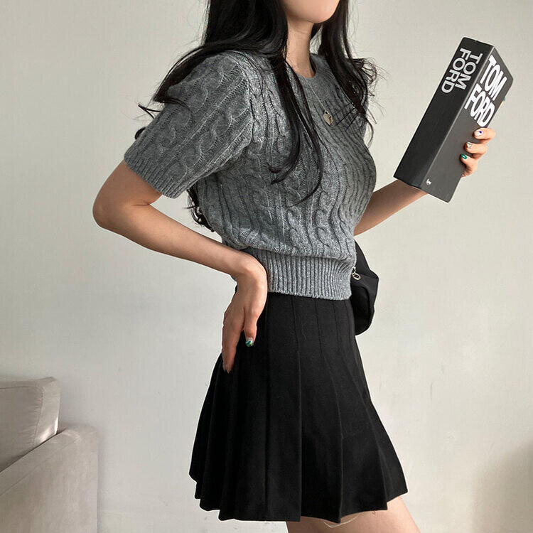 벤티 울 케이블 라운드 반팔 니트 그레이