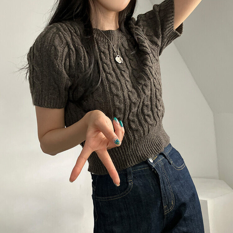 벤티 울 케이블 라운드 반팔 니트 모카