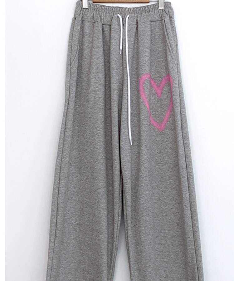 ハートプリントトレーニングワイドパンツ