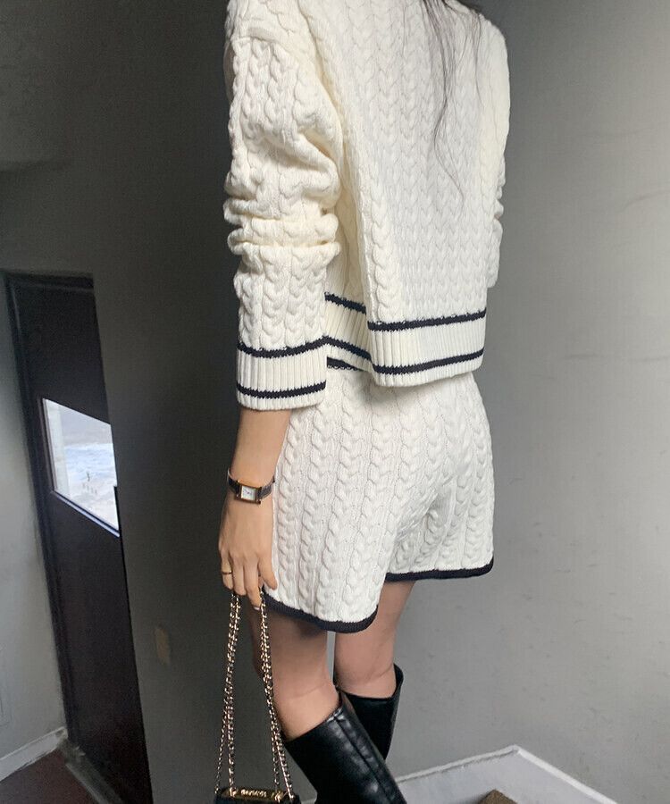 SET]配色Vネックニット+ショートパンツ｜ツーピース｜韓国