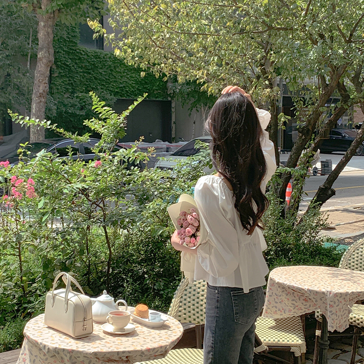 スクエアネックブラウス｜ブラウス｜韓国ファッション通販 SONA