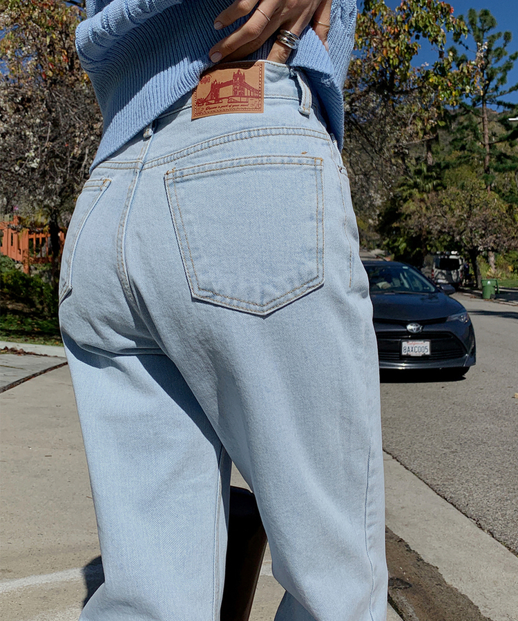 テーパードストレートフィットデニム ICE