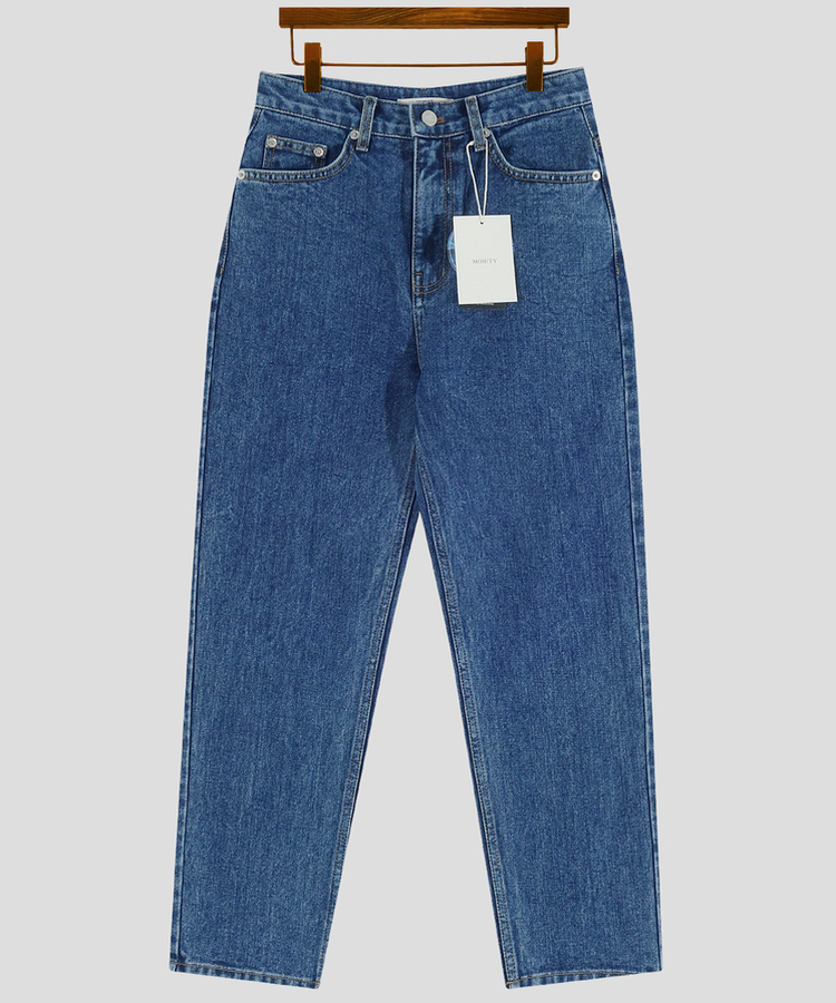 テーパードストレートフィットデニム