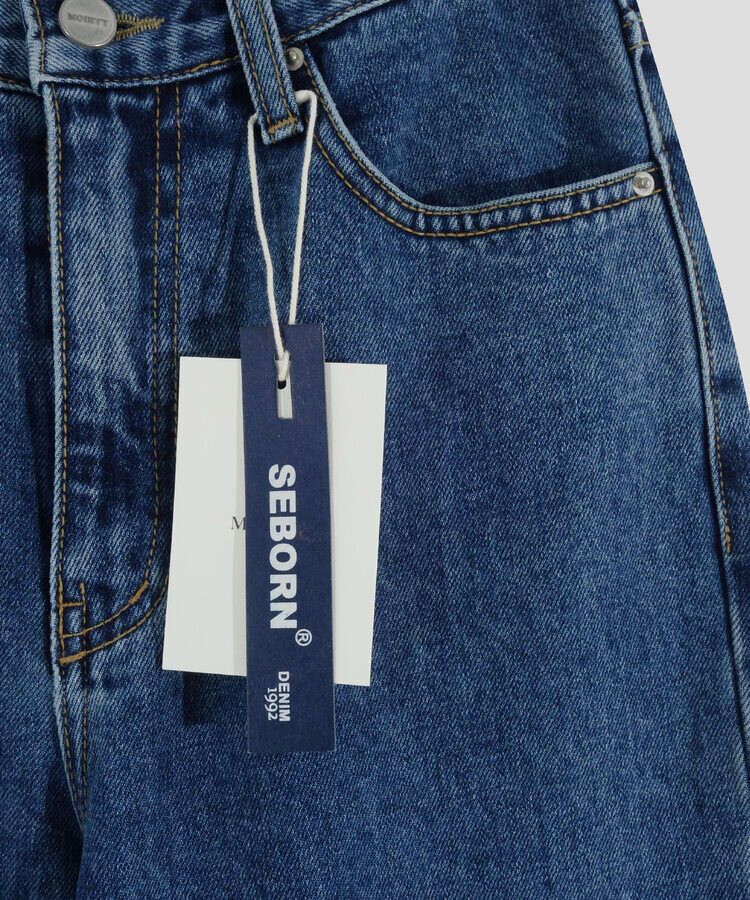 ストレートセミワイドデニム