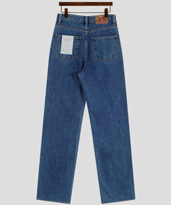 ストレートセミワイドデニム