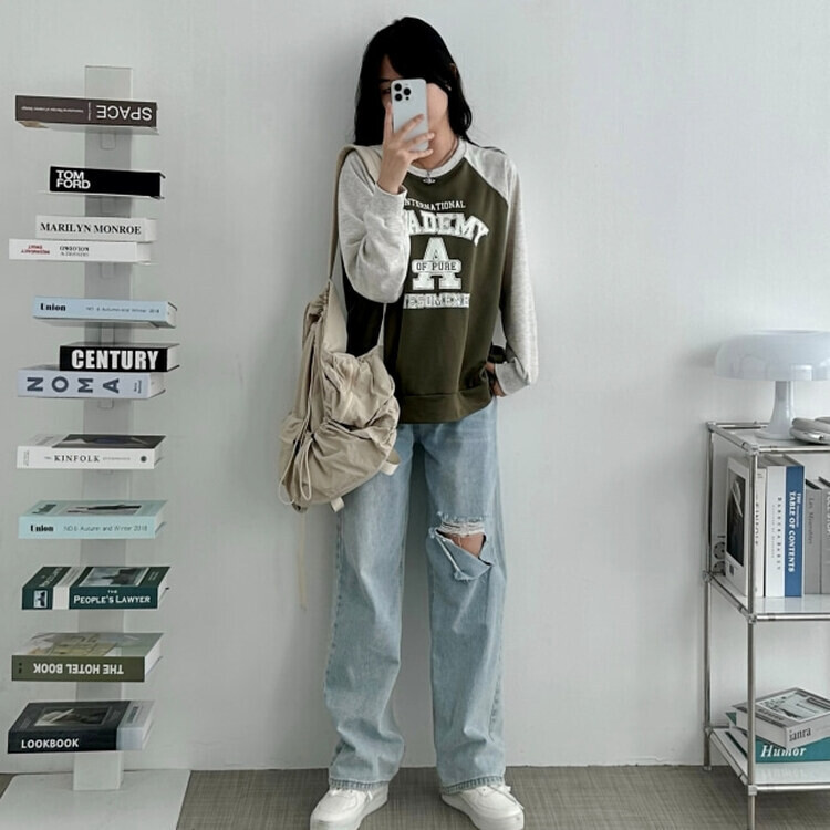 アカデミーAレタリングバイカラーラグラン長袖Tシャツ｜長袖Tシャツ
