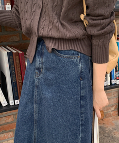 Hラインバックバンディングスリットデニムミディスカート