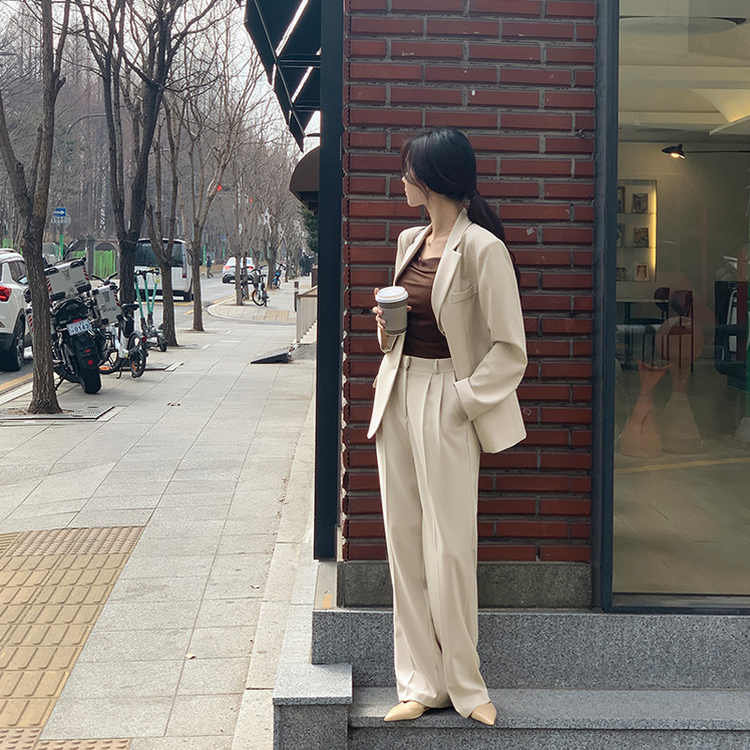 2丈タック入りワイドスラックス Beige