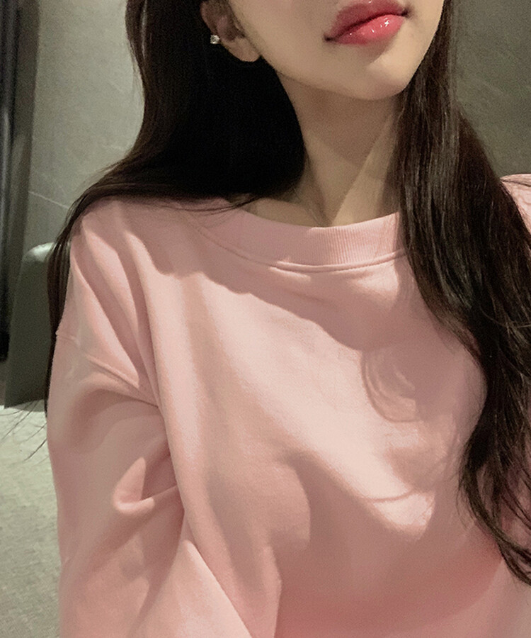 ピンクオフショルダールーズ長袖Tシャツ｜スウェット｜韓国