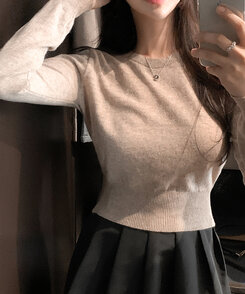 【ラウンドネック/Vネック 形別】スリムウエストリブニット9色 BROWN